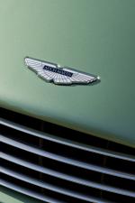 Aston Martin Vanquish 2012 года (UK)